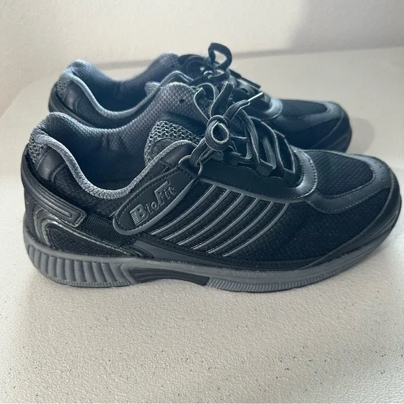 OrthoFeet  wide women’s shoes Black - Picture 3 of 12